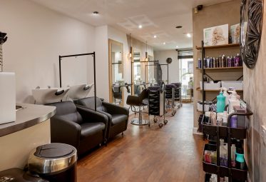 Best Hairdressers in Oldham, Greater Manchester